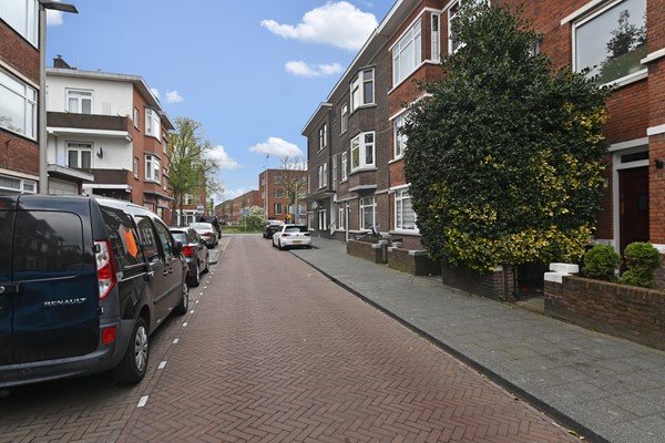 Medium property photo - Barneveldstraat 35, 2573 WB Den Haag